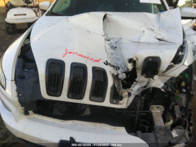 1C4PJMCS7GW103598 Jeep Cherokee Altitude