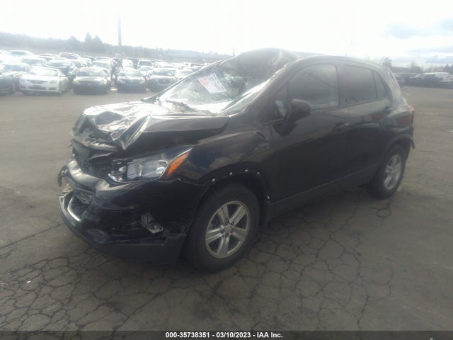 Chevrolet TRAX LS 2019 3GNCJKSB8KL383252 Image 2