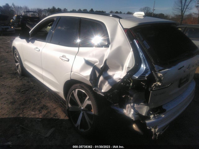 2022 VOLVO XC60 R-DESIGN VIN: YV4062RM4N1074505