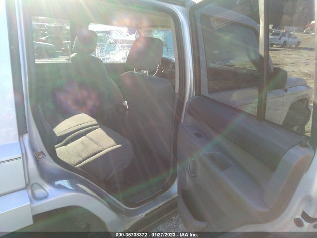 Jeep Commander 2006 1J8HG48K26C231798 Image 9