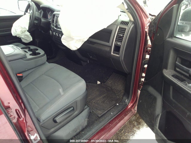 2019 Ram 1500, VIN: 1C6RR7FG5KS650158