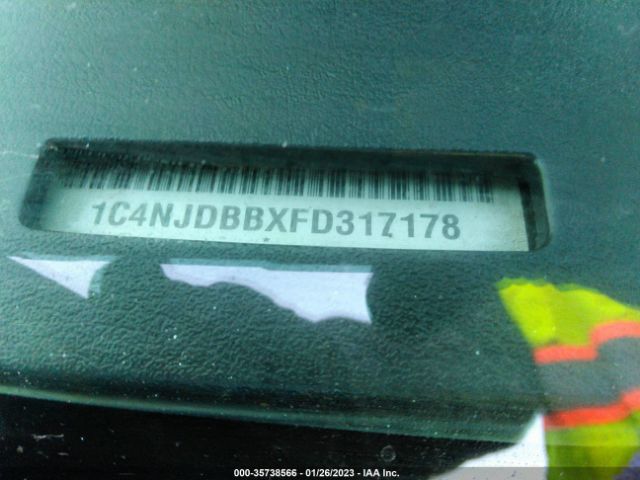 1C4NJDBBXFD317178 Jeep Compass Sport