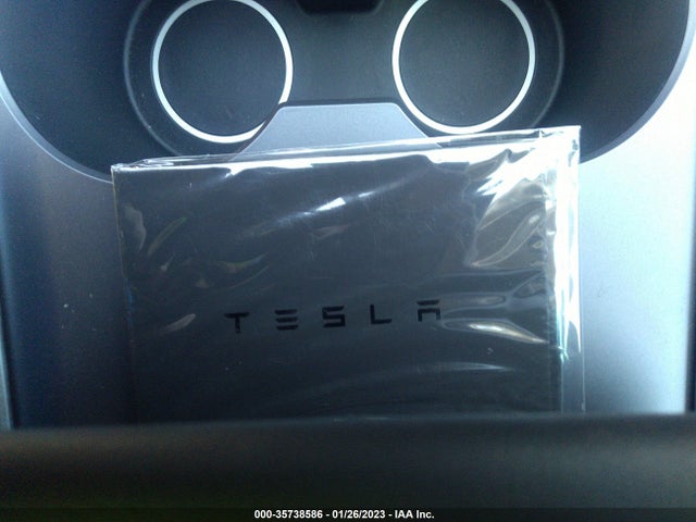 Tesla Model Y Long Range 2022 7SAYGDEE2NA021757 Image 3