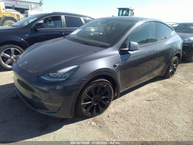 Tesla Model Y Long Range 2022 7SAYGDEE2NA021757 Image 2