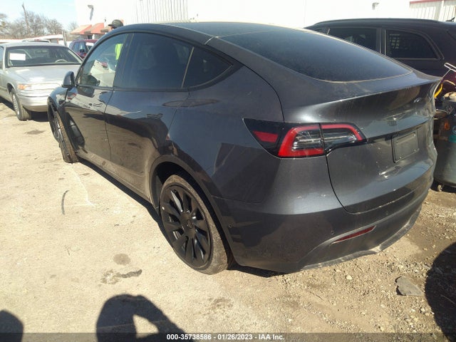 Tesla Model Y Long Range 2022 7SAYGDEE2NA021757 Image 4