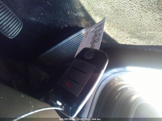 KNDPNCAC9H7202381 KIA Sportage Ex