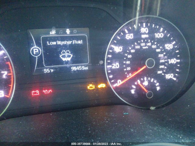 KNDPNCAC9H7202381 KIA Sportage Ex