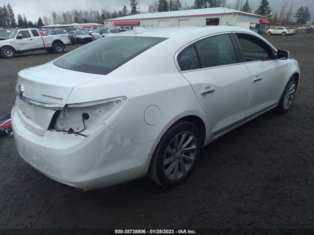 2016 Buick LaCrosse, VIN: 1G4GB5G36GF261433