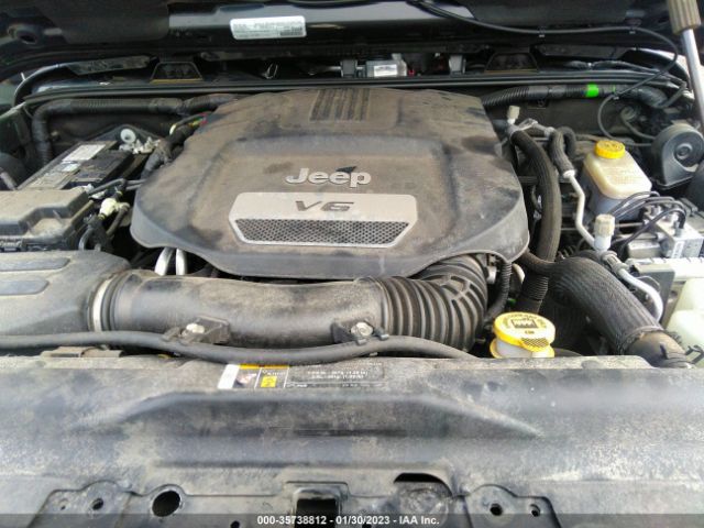 1C4BJWEG9HL683034 Jeep Wrangler Unlimited Sahara