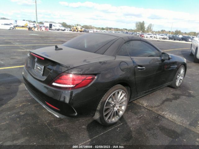 W1KPK3JA4LF173299 Mercedes-Benz Slc Slc 300