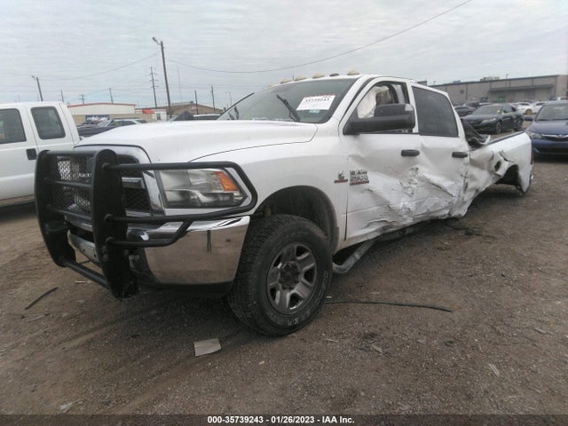 RAM 2500 Tradesman 2015 3C6UR5HL5FG577847 Image 2