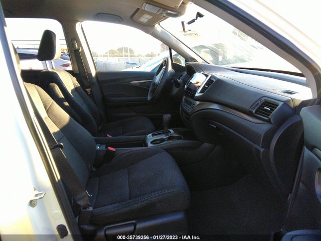 2017 Honda Pilot, VIN: 5FNYF5H35HB045137