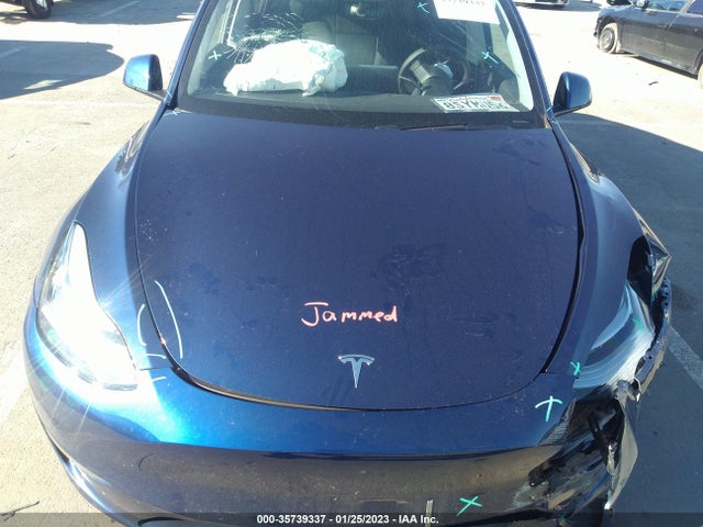 Tesla Model Y Long Range 2020 5YJYGDEE7LF057943 Image 11