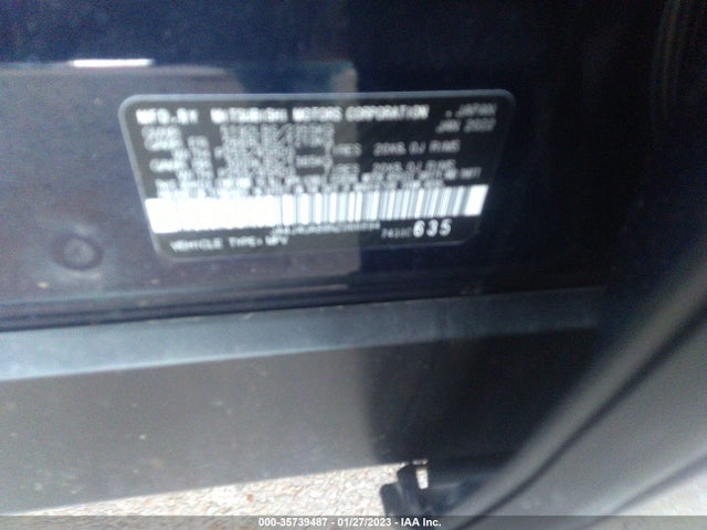 JA4J4UA88NZ066894 Mitsubishi Outlander Se