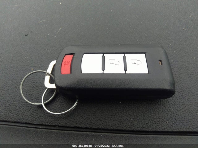 JA32Y6HV4BU046655 Mitsubishi Lancer Ralliart