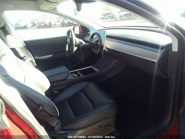 Tesla Model Y Long Range 2021 5YJYGDEE8MF161746 Image 6