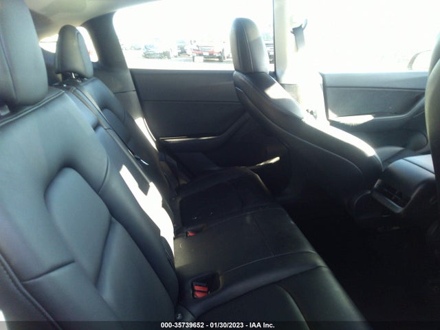 Tesla Model Y Long Range 2021 5YJYGDEE8MF161746 Image 9