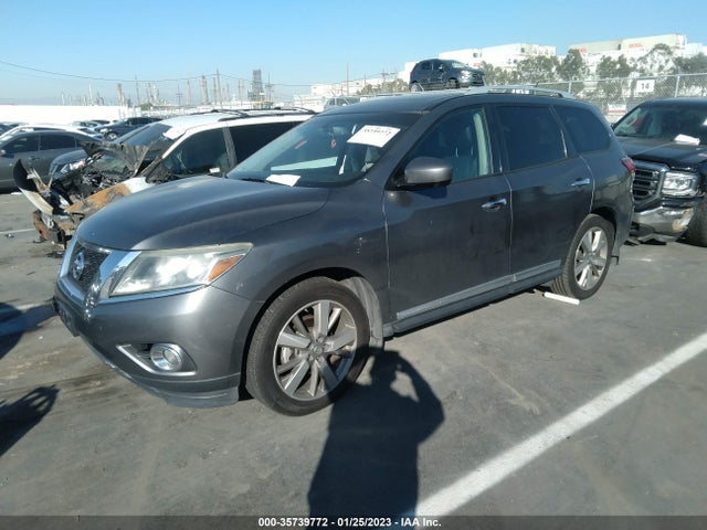 2016 Nissan Pathfinder, VIN: 5N1AR2MN8GC600104