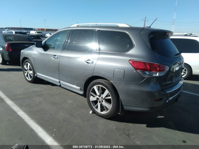 2016 Nissan Pathfinder, VIN: 5N1AR2MN8GC600104