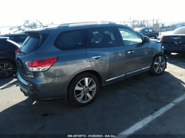 2016 Nissan Pathfinder, VIN: 5N1AR2MN8GC600104