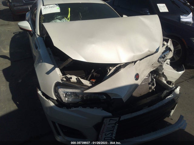 2018 Subaru BRZ, VIN: JF1ZCAC16J9602185