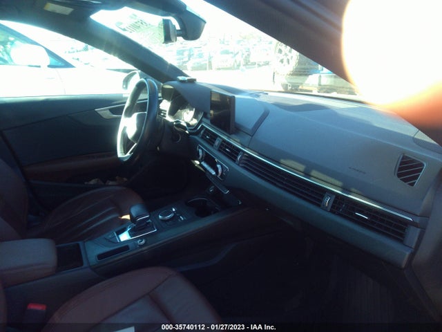 2018 Audi A4, VIN: WAUKMAF46JA076196