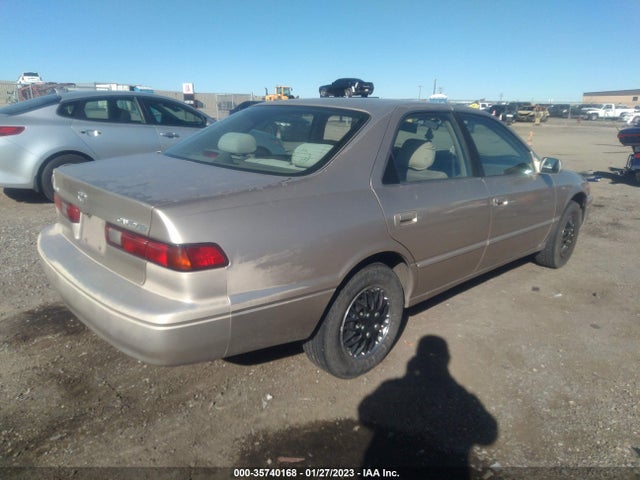 1998 TOYOTA CAMRY LE/XLE VIN: JT2BG28K4W0213010