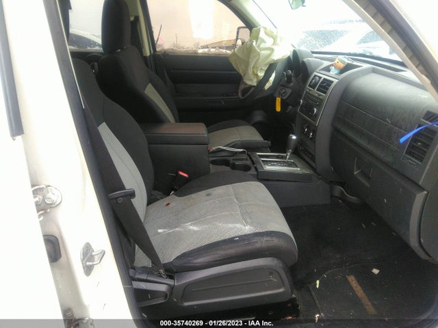 Dodge NITRO SXT 2009 1D8GU28K49W500887 Image 6