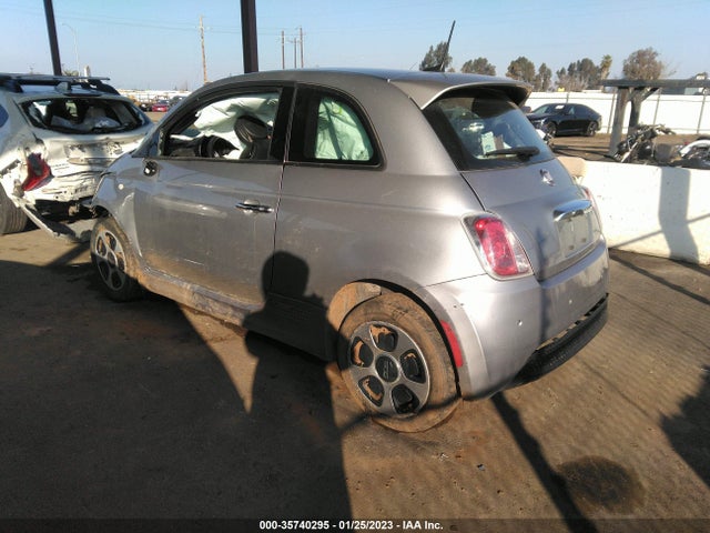 3C3CFFGE2KT773496 Fiat 500E