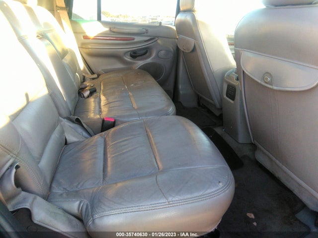 Lincoln Navigator 2001 5LMFU28R71LJ27074 Image 9