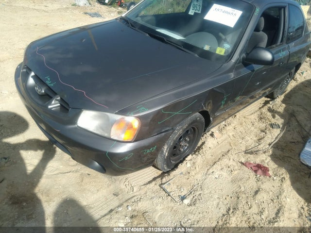2002 HYUNDAI ACCENT GS VIN: KMHCG35CX2U210836