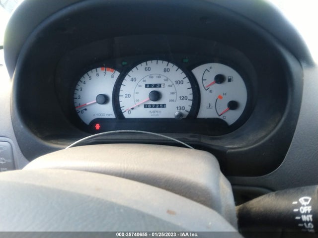 2002 HYUNDAI ACCENT GS VIN: KMHCG35CX2U210836
