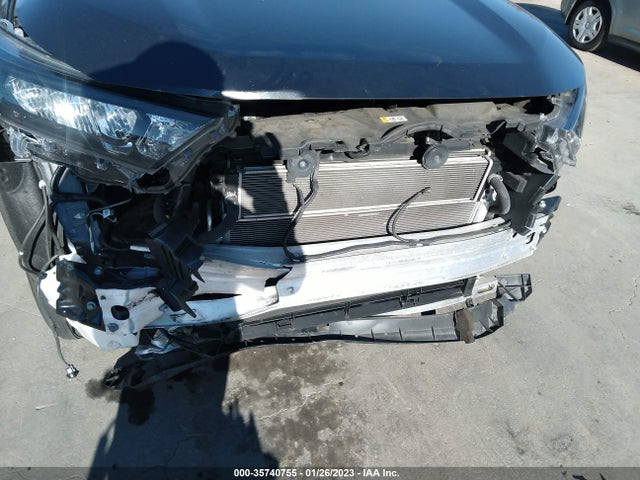 2019 Toyota RAV4, VIN: 2T3LWRFV5KW009259