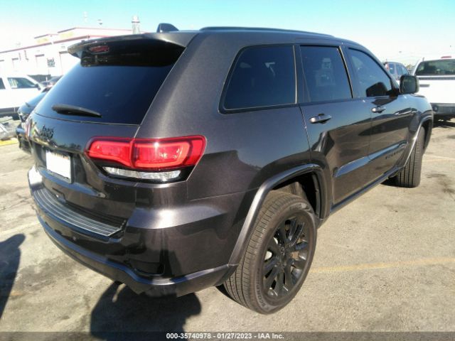 1C4RJFAG0JC294079 Jeep Grand Cherokee Altitude