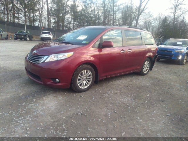 2015 TOYOTA SIENNA XLE/XLE AAS/LTD VIN: 5TDYK3DC6FS529476