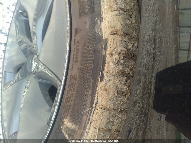 Tesla Model 3 Long Range 2018 5YJ3E1EB0JF077114 Image 15