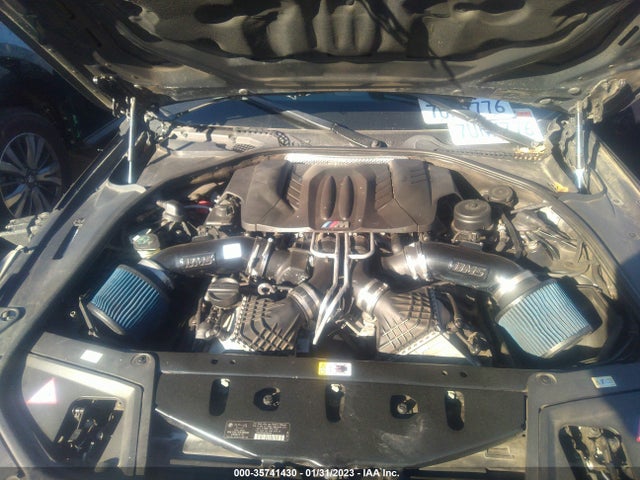 BMW M5 2013 WBSFV9C59DD096984 Image 10