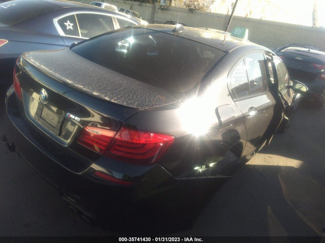 BMW M5 2013 WBSFV9C59DD096984 Image 4