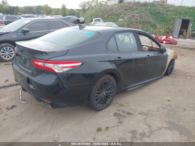 4T1G11AK7LU303741 Toyota Camry Se Nightshade Edition