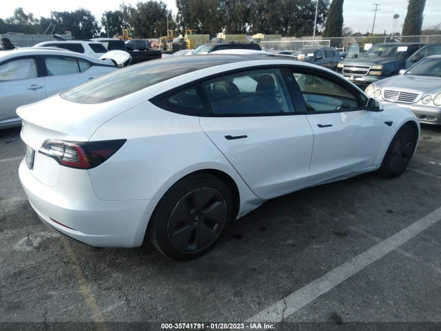 Tesla Model 3 Standard Range Plus 2021 5YJ3E1EA6MF074942 Image 4
