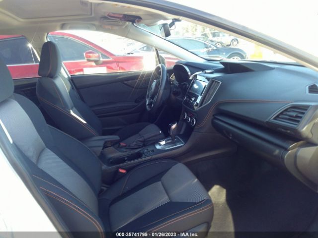 JF2GTAEC9M8325673 Subaru Crosstrek Premium