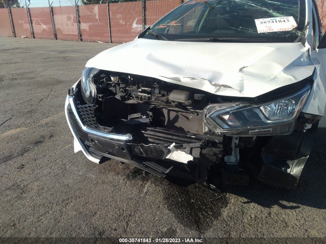 2020 NISSAN VERSA SV VIN: 3N1CN8EV2LL914374