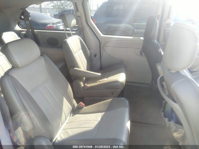 2005 DODGE GRAND CARAVAN SXT VIN: 2D4GP44L05R394640