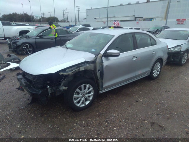 3VWD07AJ2EM357425 Volkswagen Jetta Sedan Se W/connectivity