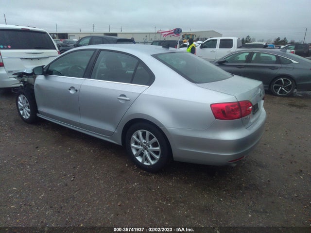3VWD07AJ2EM357425 Volkswagen Jetta Sedan Se W/connectivity