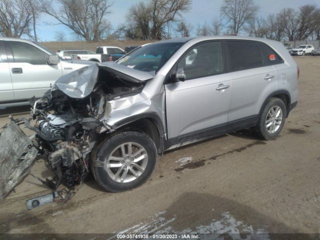 5XYKT3A63FG565091 KIA SORENTO LX
