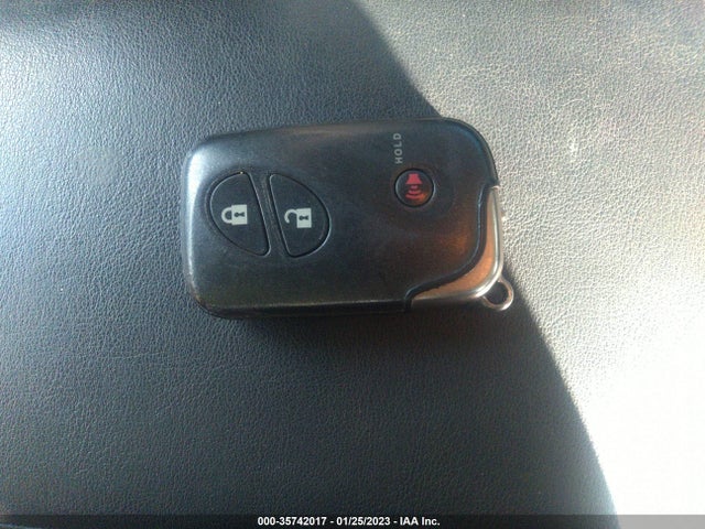 JTHKD5BH3B2022142 Lexus CT 200H