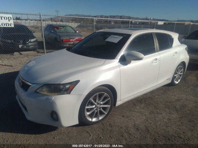JTHKD5BH3B2022142 Lexus CT 200H