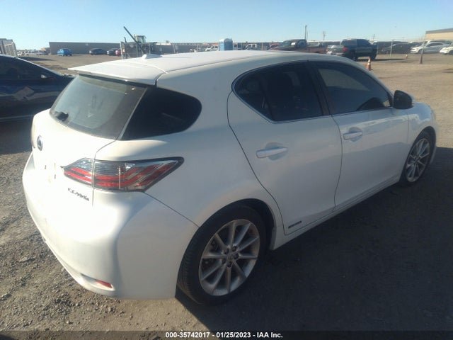 JTHKD5BH3B2022142 Lexus CT 200H
