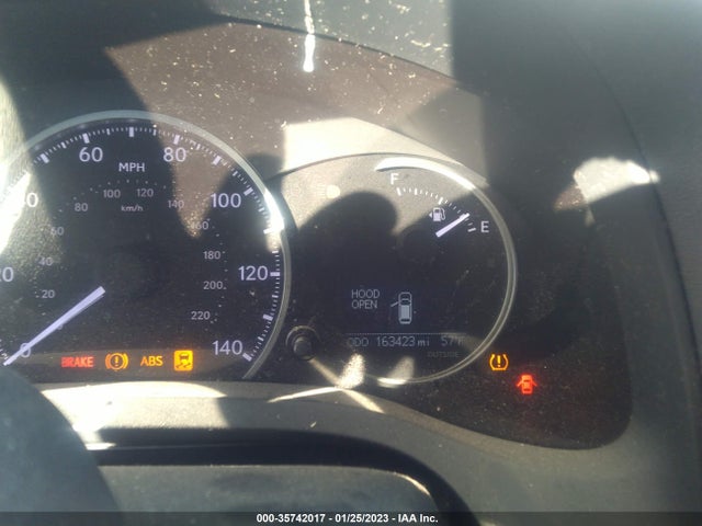JTHKD5BH3B2022142 Lexus CT 200H